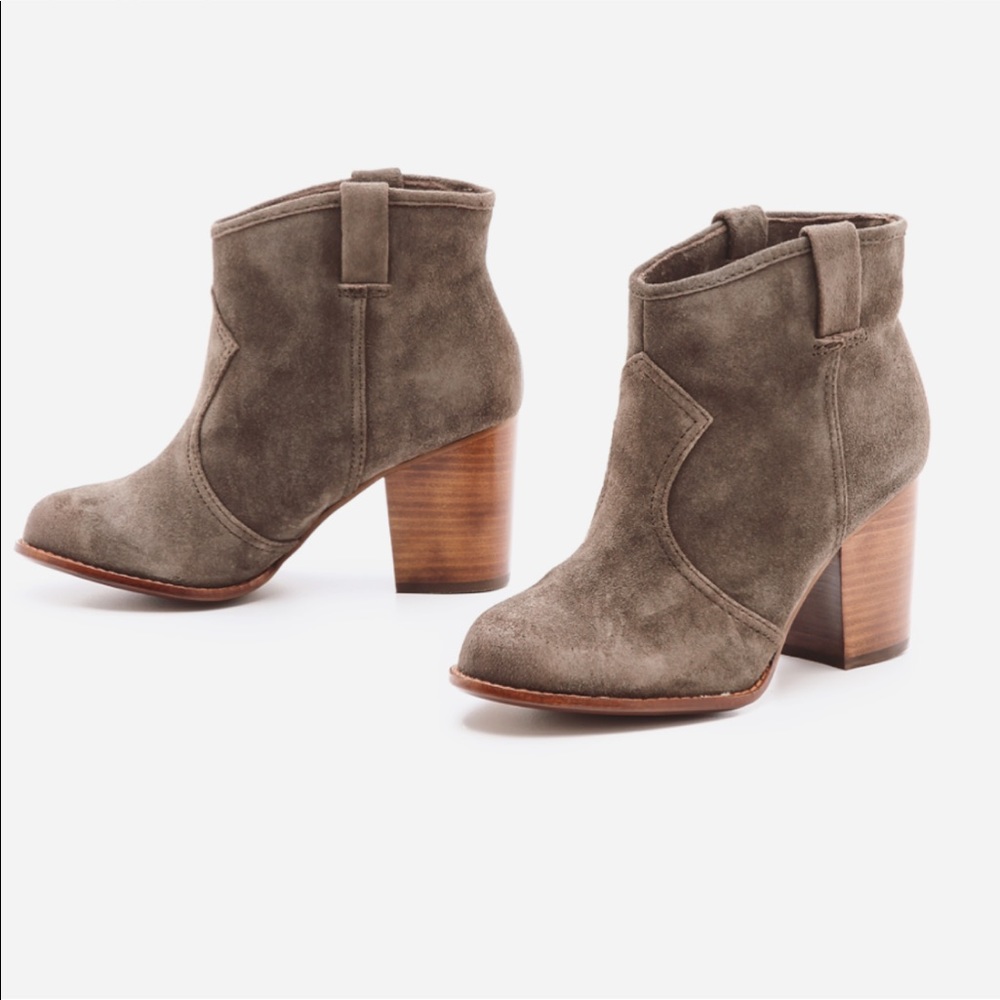 Splendid Lakota Booties in Dark Tan - Picture 5 of 7